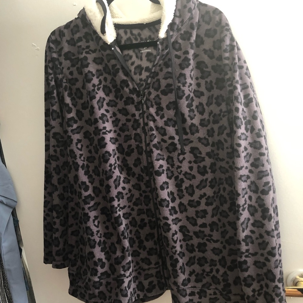 Fleece Zipup